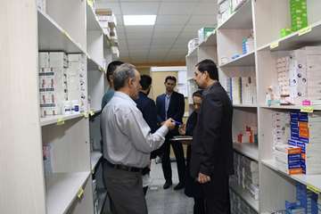 بازدید سرزده رئیس دانشگاه علوم بهزیستی و توانبخشی از مرکز آموزشی درمانی روانپزشکی رازی